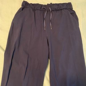 Lululemon Stretch High Rise Pant Size 8!